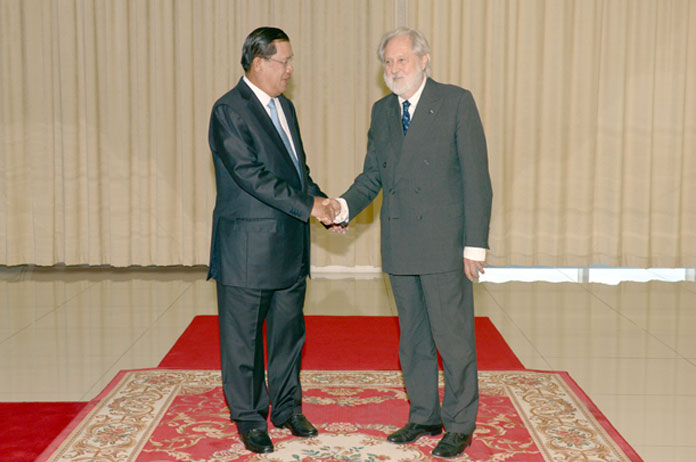 cambodia-britain-hun-sen-lord-puttnam-featured-image