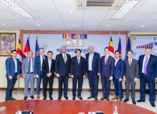 EuroCham and AmCham delegations meeting with H.E. Kong Vibol