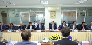 Official from Australia Embassy, CDC and Cambodia Chamber of Commerce meet