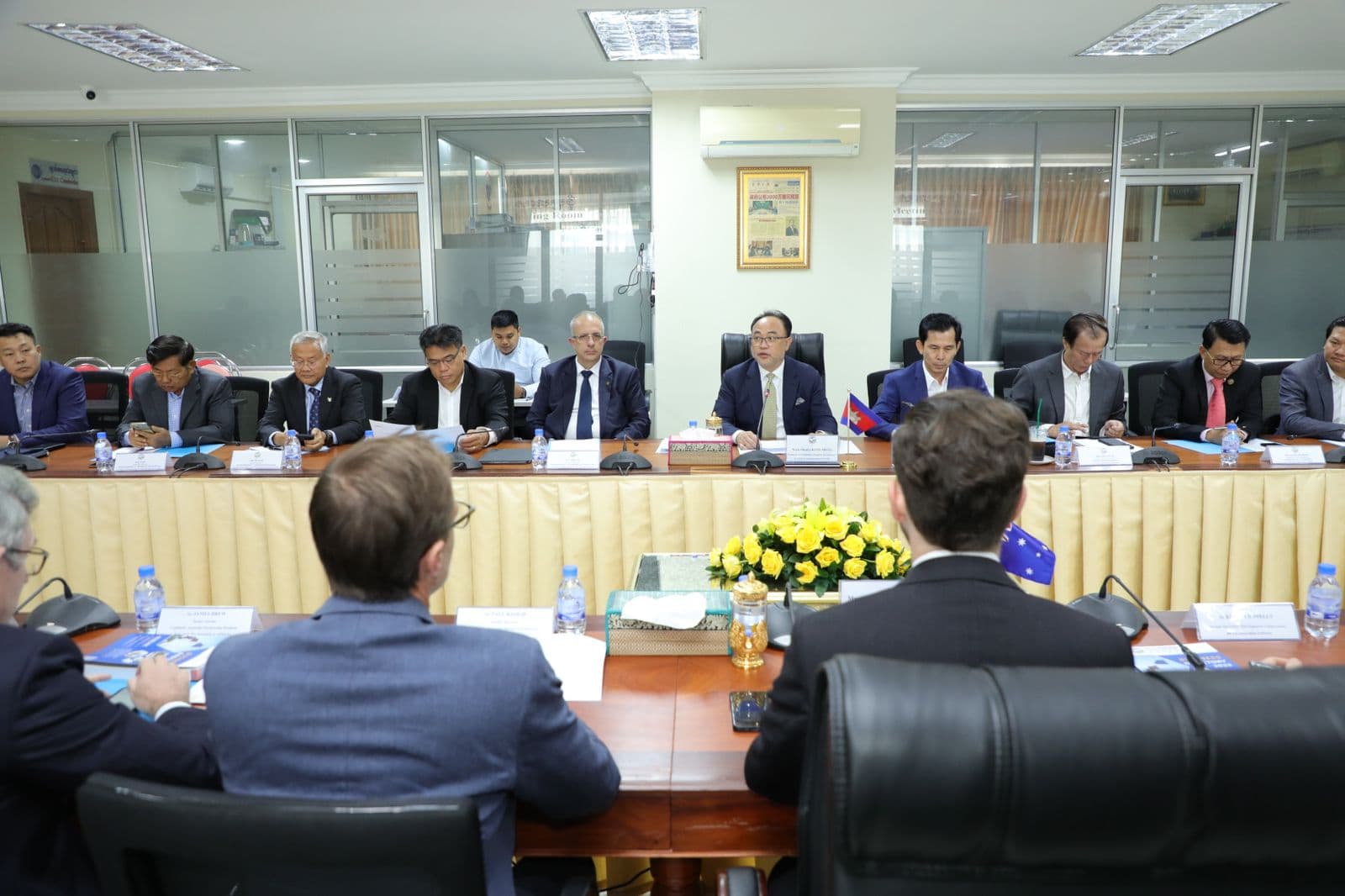 Official from Australia Embassy, CDC and Cambodia Chamber of Commerce meet