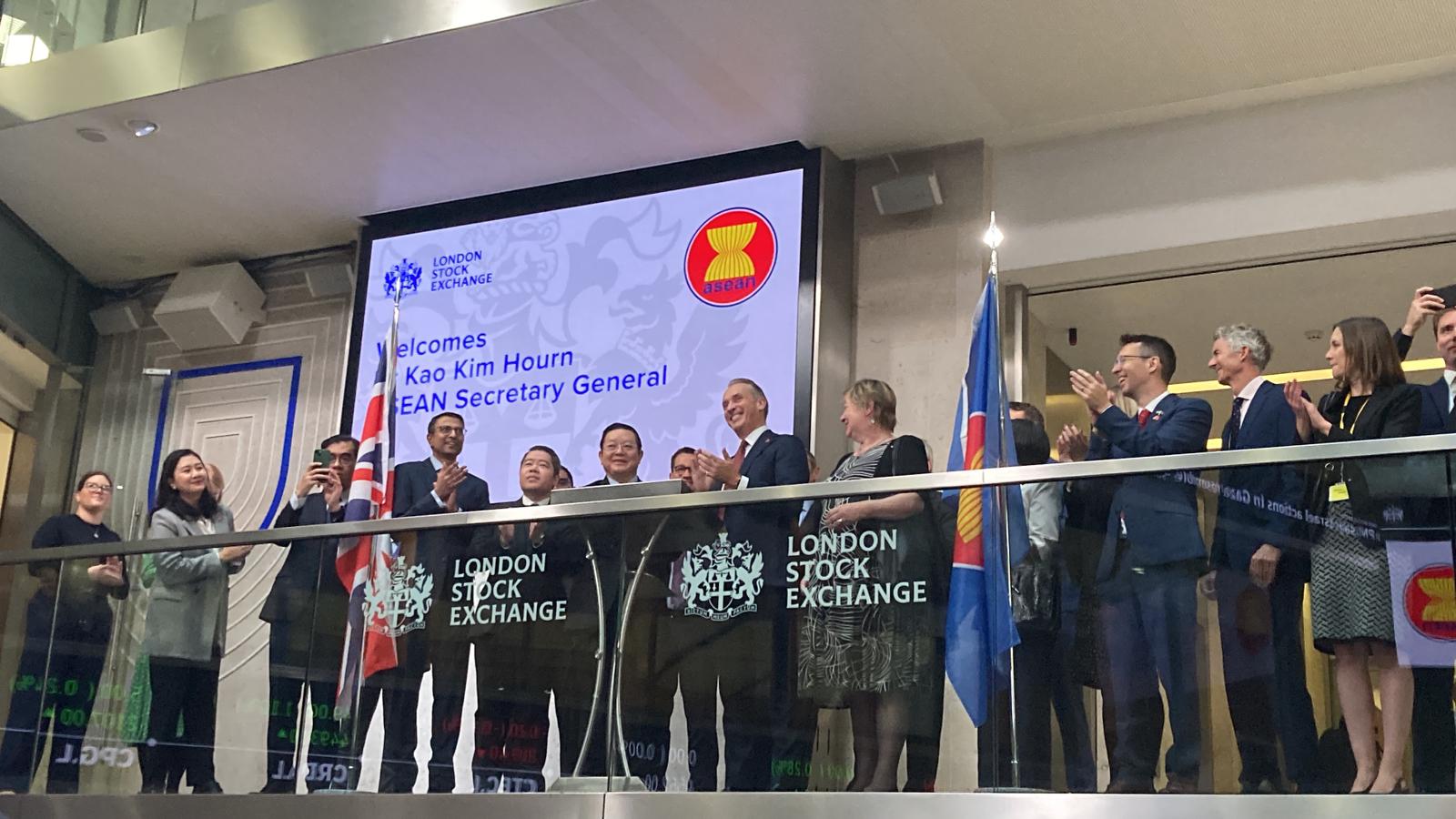 H.E. Dr. Kao Kim Hourn officially opened the trading day of the London Stock Exchanged