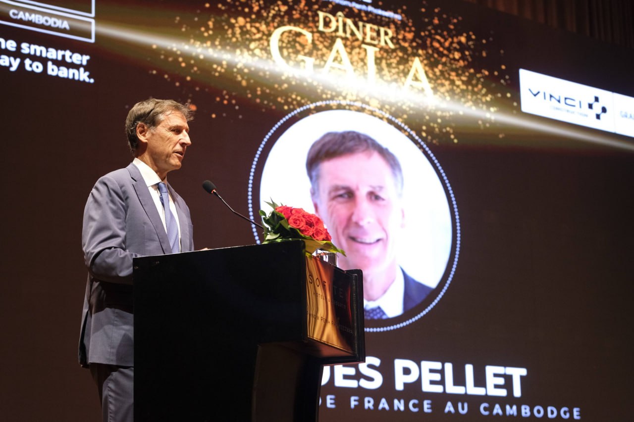 French Ambassador to Cambodia, Jacques Pellet, speaks at the gala dinner