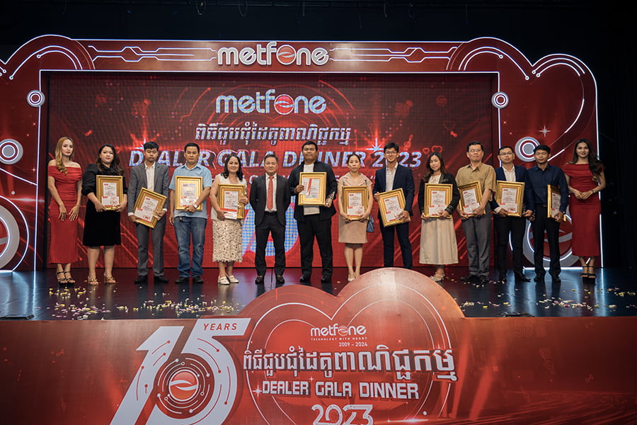 Metfone organised a nationwide dealers meeting event on January 20, 2023, to recognise the achievements of its outstanding agents in 2023.